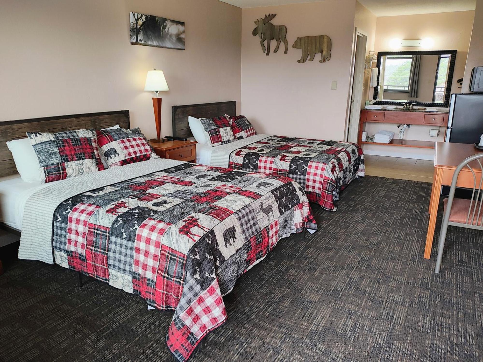 The Lodge At Russell - Russell Inn Chambre photo