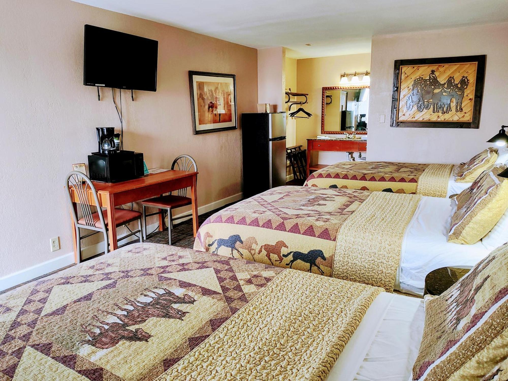 The Lodge At Russell - Russell Inn Chambre photo