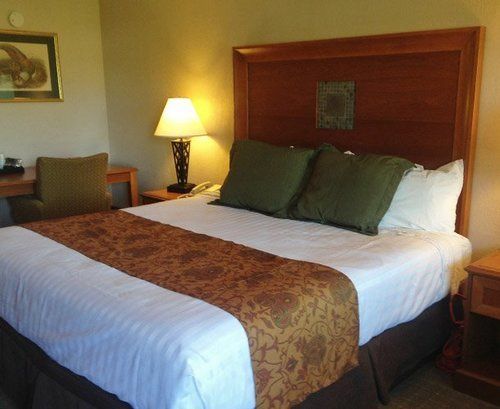 The Lodge At Russell - Russell Inn Extérieur photo